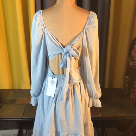NWT Exlura Baby Blue Mini Dress Lantern Sleeves Tie Back Ruched Waist Size M - Picture 3 of 8